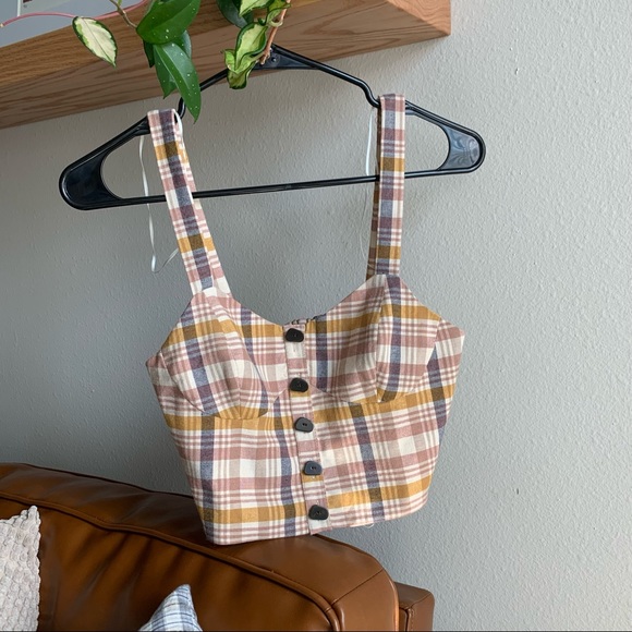 Zara Tops - NWT Zara Plaid Crop Top!!